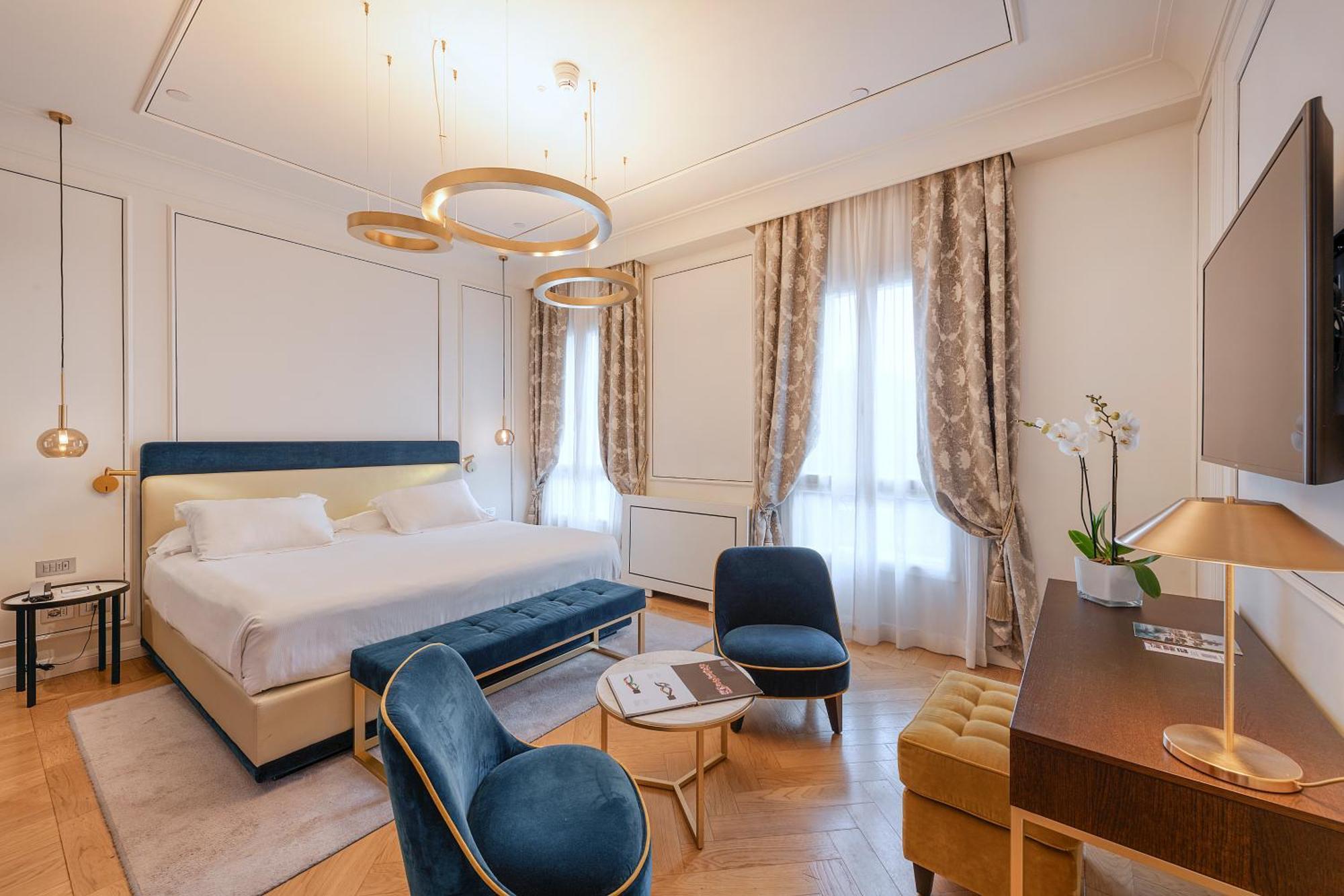 H10 Palazzo Canova Венеция Екстериор снимка
