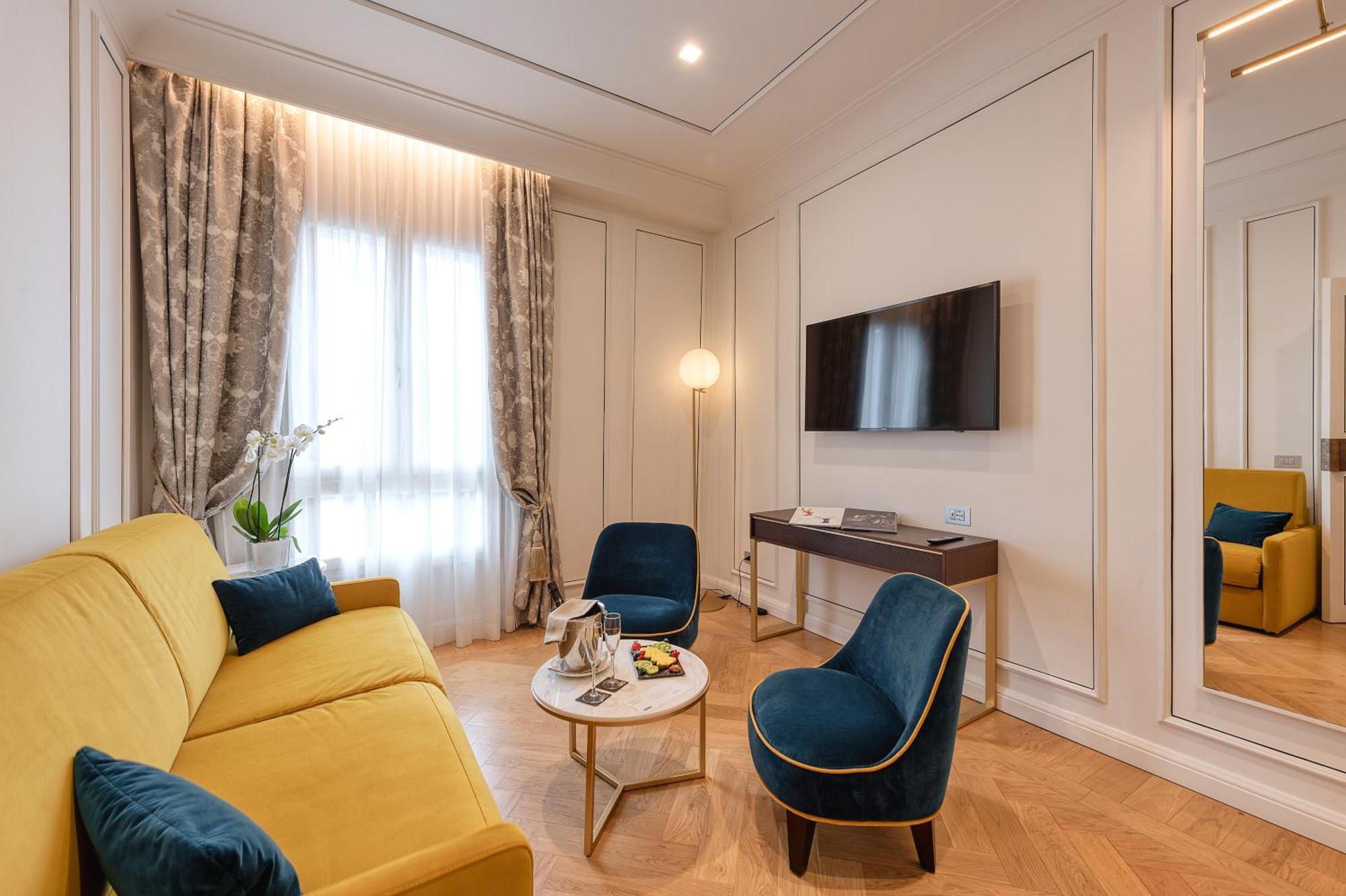 H10 Palazzo Canova Венеция Екстериор снимка