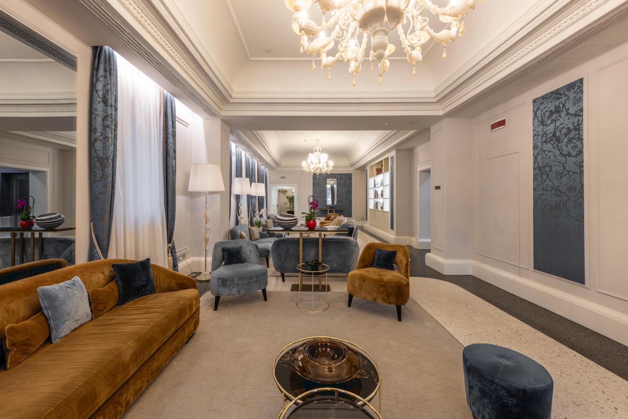 H10 Palazzo Canova Венеция Екстериор снимка
